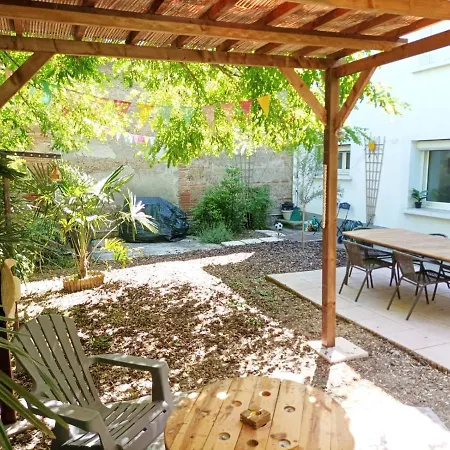 La Cahute, Appartement T2 Avec Jardin Ou Appartement Familial T6 Montauban Buitenkant foto