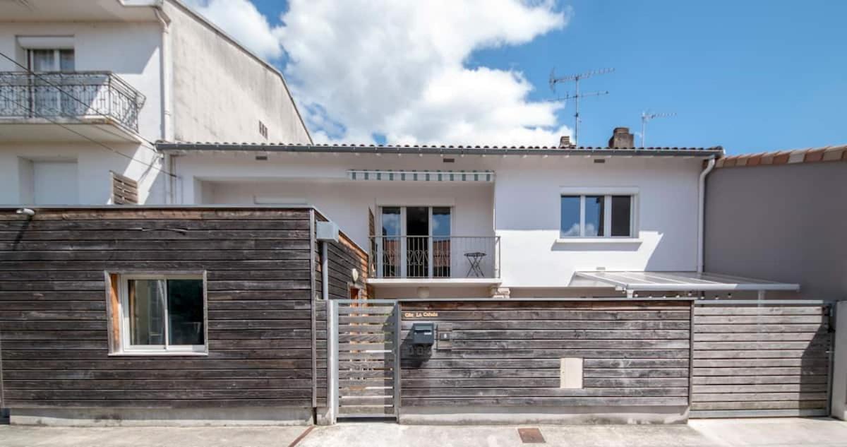 La Cahute, T2 Avec Jardin Ou Familial T6 *